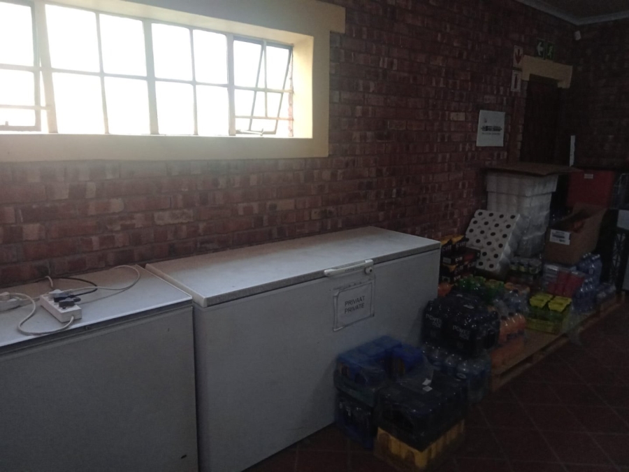 Commercial Property for Sale in Paradise Beach Eastern Cape